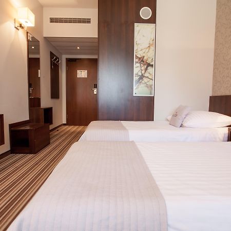 Park Hotel Diament Breslavia Esterno foto