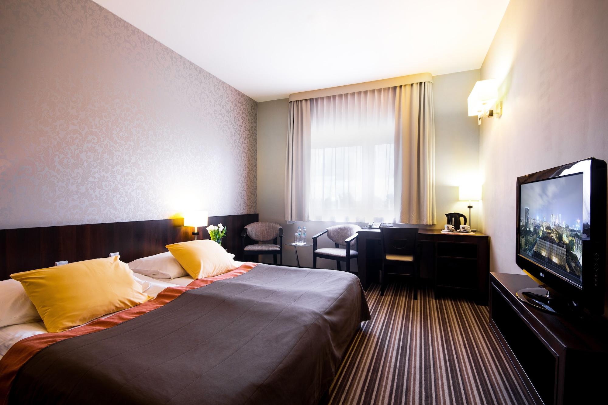 Park Hotel Diament Breslavia Esterno foto