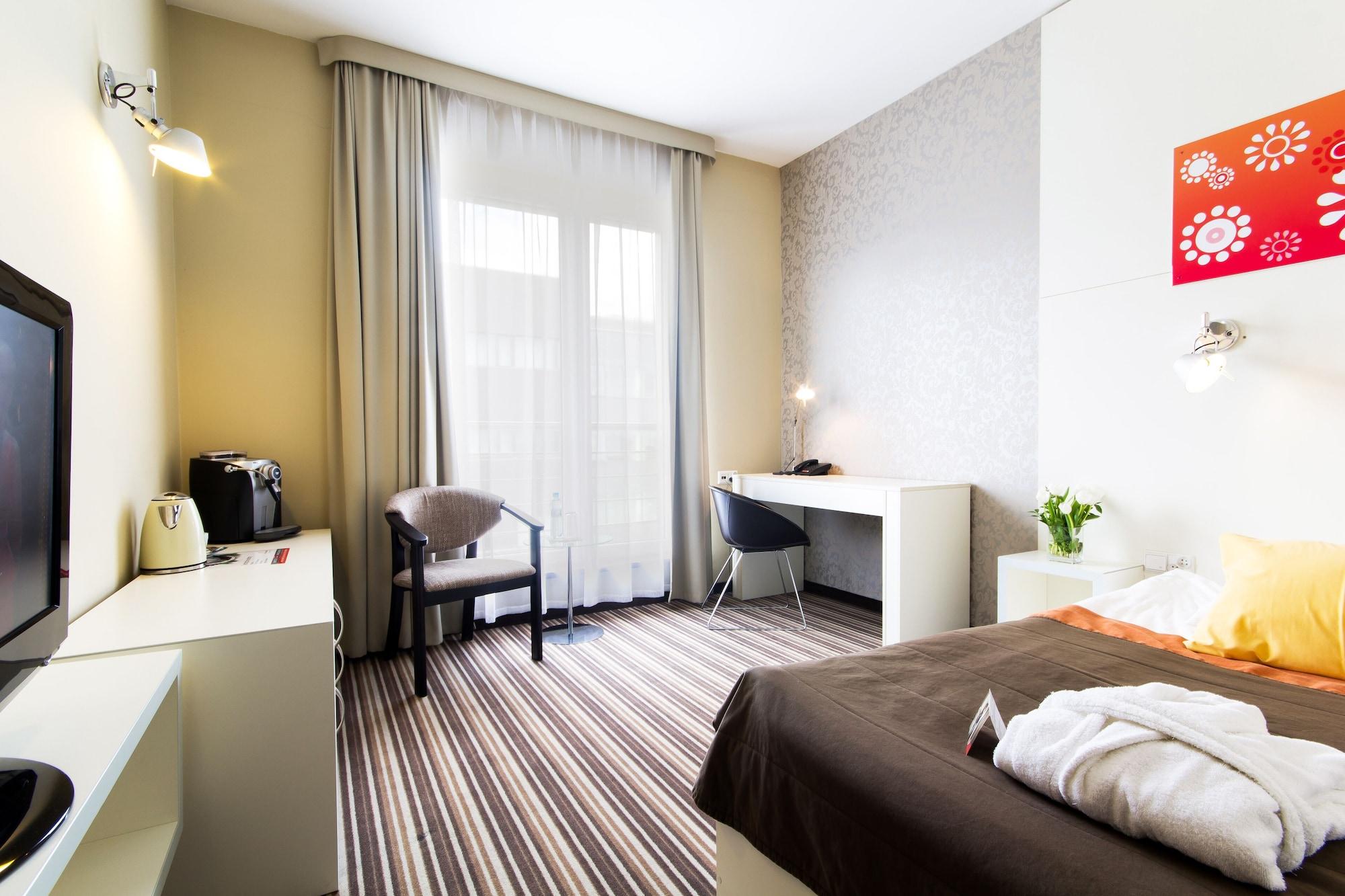 Park Hotel Diament Breslavia Esterno foto